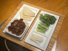-娜仁图雅蒙古美食村(33小镇店)