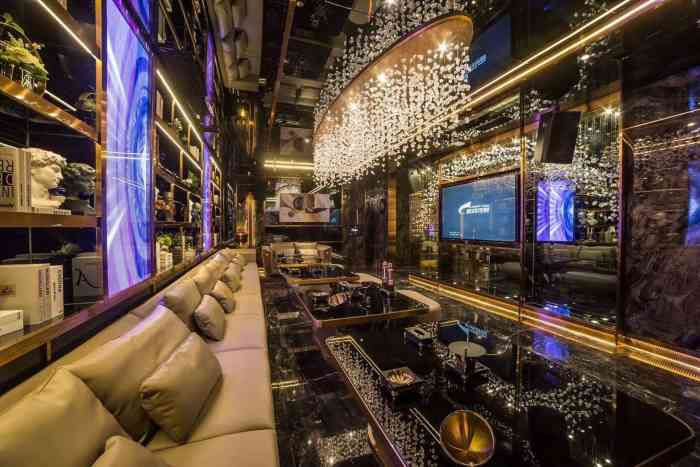 皇家7号ktv-"趁着国庆大假约朋友一起出来放松一下 这.