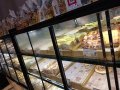-宏发红西饼屋(天津路店)