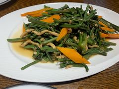 肉丝炒蕨菜-李老哈·东北菜(宋园路店)