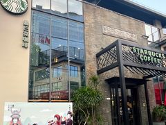 -星巴克(南宁民歌湖店)