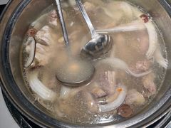 -三个椰子·现砍椰子鸡(金源CBD店)