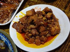 -爆炸头阿姨小四川正宗川味小吃(无任何分店)