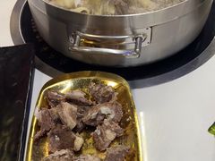 -刘少华贵州小黄牛·鲜牛肉火锅(总店)