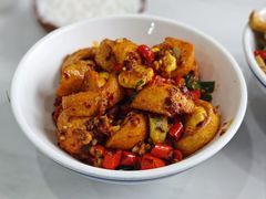 -独一佳老胡湘菜馆(矿山路店)