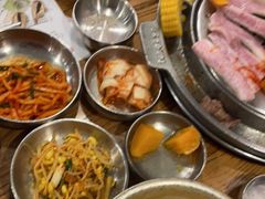 -姜虎东白丁韩国烤肉(吉利大厦店)