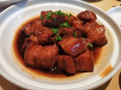 阿婆红烧肉-荣小馆(椒江青悦城店)