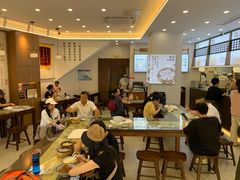 大堂-小桃园·豆浆油条(复兴中路店)