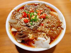 -炉小二铜锅牛蛙•川湘菜(三里屯店)