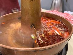 -楼外楼大刀肉传统火锅居(博学路店)