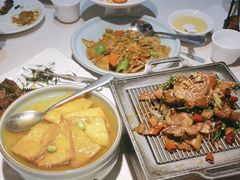 -聚友斋(陶瓷琉璃馆水晶街店)