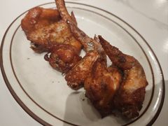 蜜汁迷迭香烤鸡翅-CRAZYONES西班牙海鲜饭(上海美罗城店)