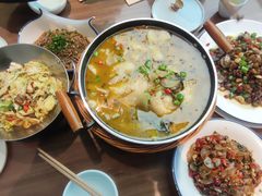 -有红鸡毛店·川菜(建设路店)