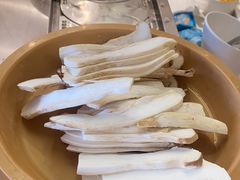 -龍歌自助小火锅(市南金茂湾店)