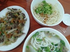 -阿波潮汕牛肉火锅·汤粉面(拱北店)