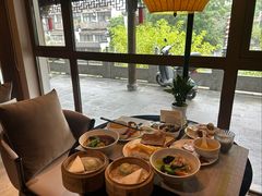-南京夜泊秦淮君亭酒店·金陵书画院