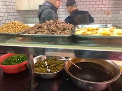 -覃肥叔桂林米粉(粮道街店)