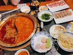 -沸炉重庆老火锅(军事博物馆店)