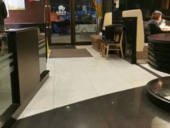 -必胜客(漕宝路店)