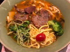 -陳八两面家(滨江天街店)