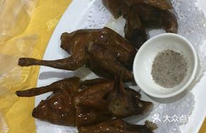 Innovative Tempered Crispy Pigeon