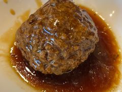 狮子头-马凯餐厅(长椿街店)