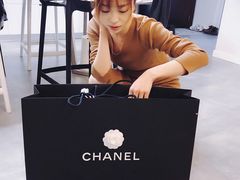 -CHANEL(恒隆广场店)