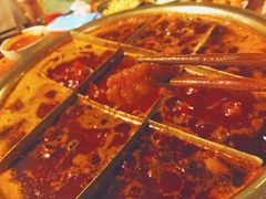 -邓莽子老火锅(中兴路总店)