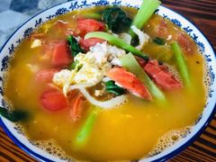 精选酸菜牛腱子面-陈八两面家(华孚写字楼店)