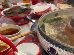 -毛辣果·贵州红酸汤牛肉火锅(西单店)
