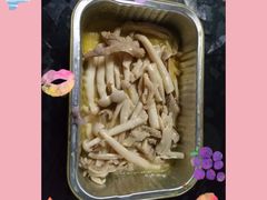 青椒菌子焖猪肚-味上湘菜馆(岳麓山店)