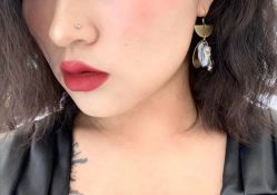 -AI艾耳·专业手工耳洞·穿孔美学馆