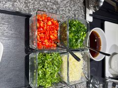 -辉哥火锅(虹桥路店)