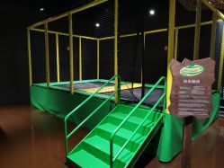 -奇幻丛林(佛罗伦萨小镇店)