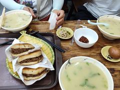-穆得·老周家牛肉烧饼(普利街店)
