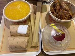 南瓜小米粥-特派卷·老北京烤鸭卷(合生汇购物中心店)