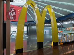 -麦当劳(鄂尔多斯机场店)
