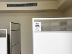 -潘多拉眼镜·蔡司依视路明月(潘家园店)