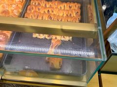 -昆明冠生园·蛋糕·面包(南强街店)