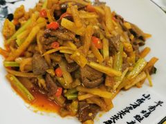 酸萝卜炒猪肝-回家湘菜馆(浮山后店)