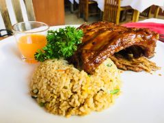 bbq猪肋骨饭-Mai Mai Restaurant