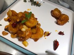 宫保虾球-辛香汇·现炒川菜(淮海路百盛店)