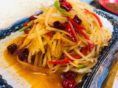 -维吾尔餐厅(宜山路店)