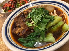 红烧牛腩面-醉牛腩·面小馆