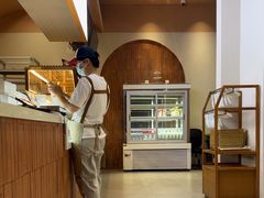 -Dough&Joe团憩(瑞虹天地月亮湾店)