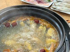 -濠轩阁特色生蚝火锅(水湾路店)