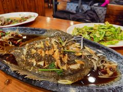 -老东镇啤酒屋海鲜加工·蒸汽海鲜·海鲜烧烤(台东店)