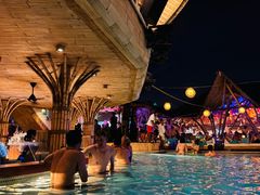 -FINNS Beach Club
