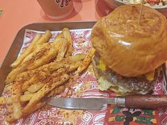 -万能料理屋(钟鼓岭路店)