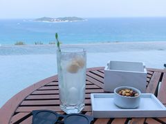 -瑰丽酒店·海吧·天际下午茶·现场DJ·天台酒吧